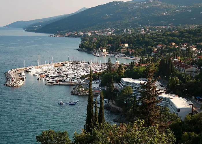 Apartments Liliane Fantasy View